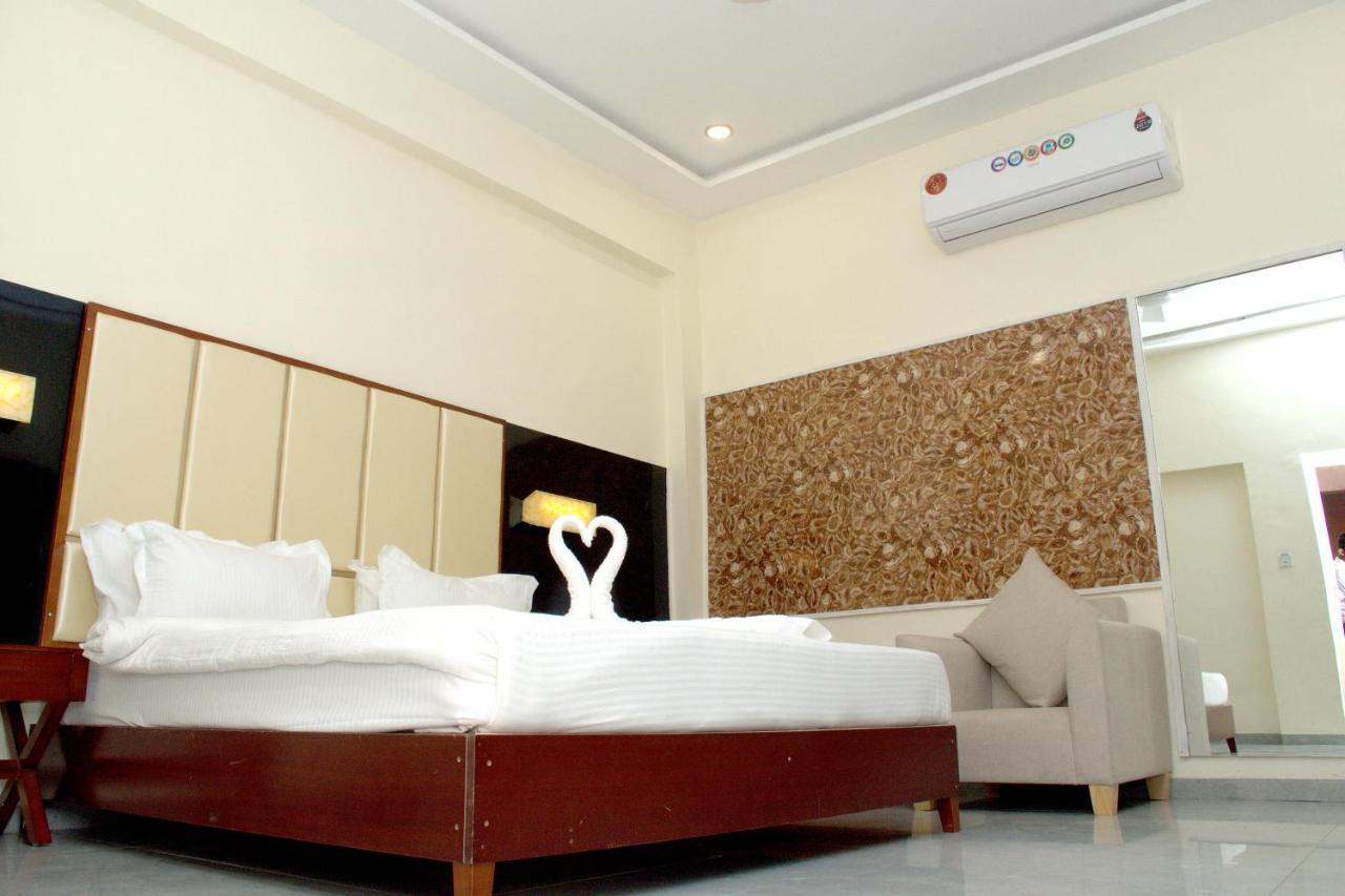 Santu Basil - An Eco Resort Bhavnagar Exterior foto