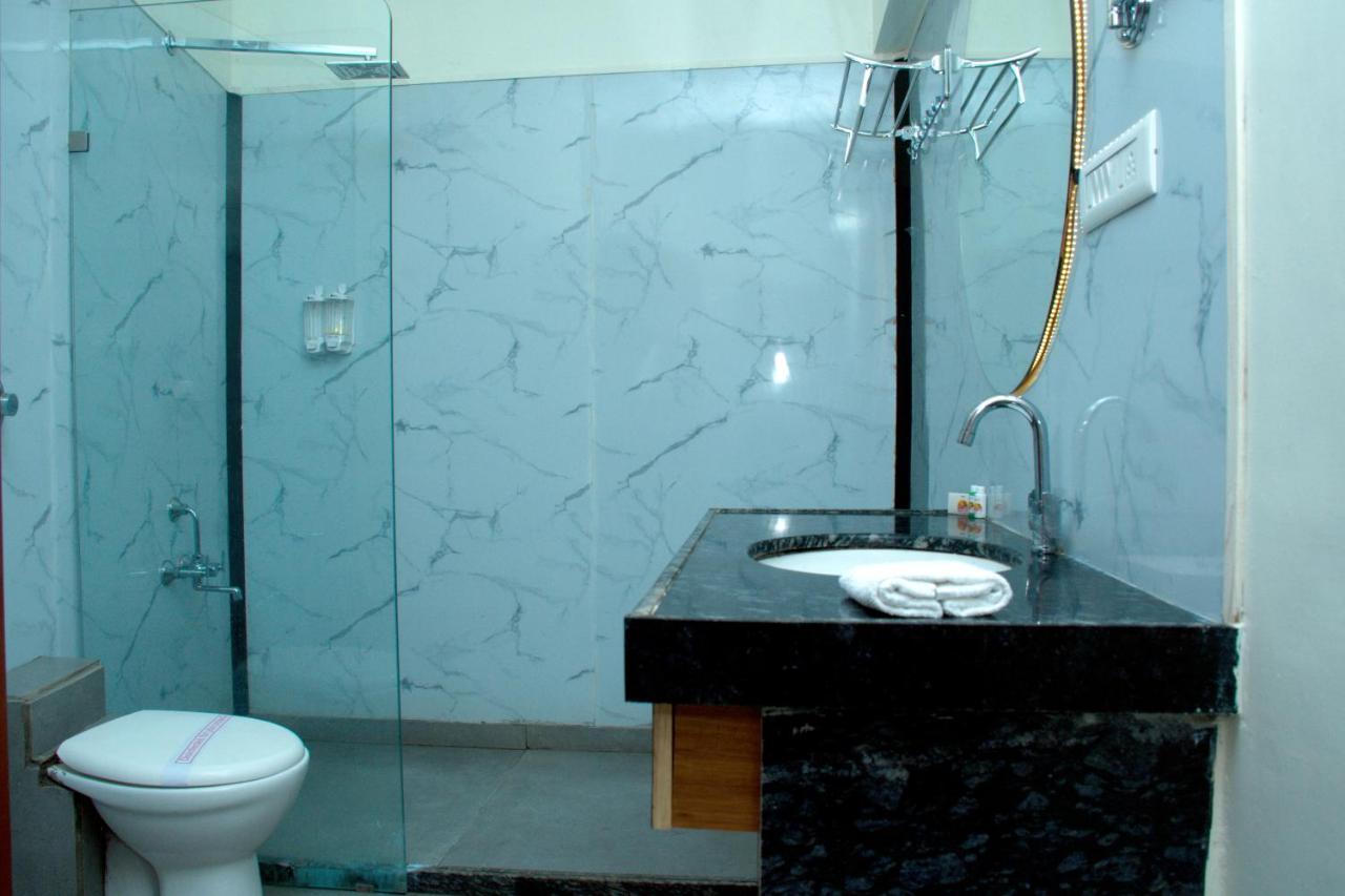 Santu Basil - An Eco Resort Bhavnagar Exterior foto